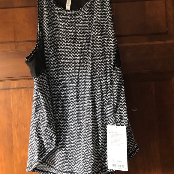 lululemon athletica Tops - NWT lululemon Sculpt Tank